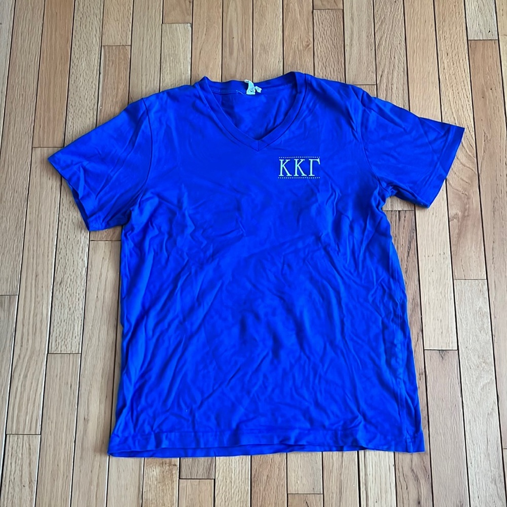 Kappa Kappa Gamma V Neck size M
